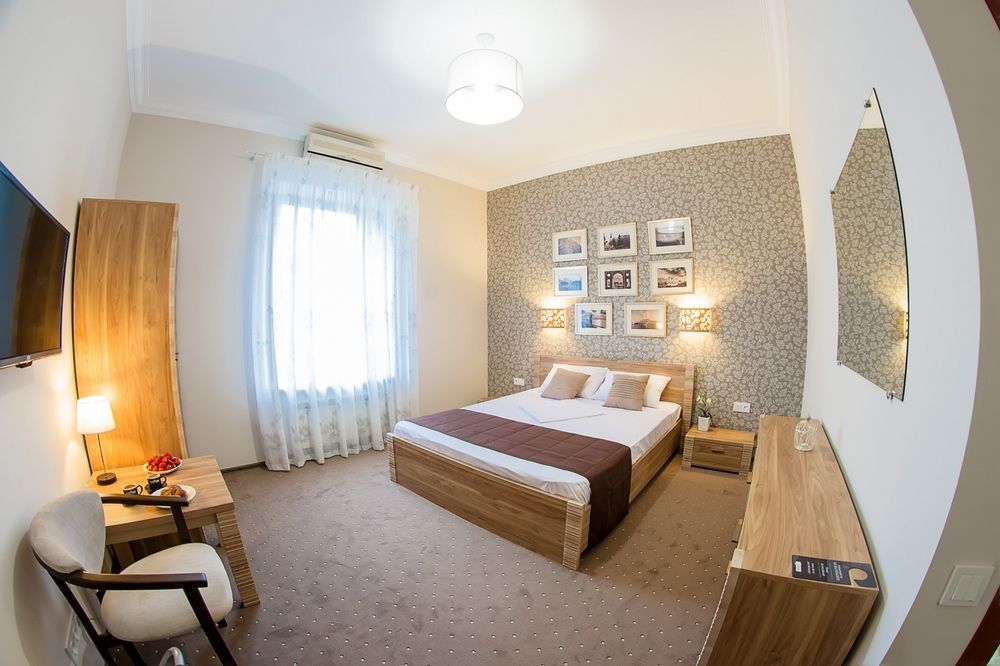 Noname Hotel Odessa Exteriör bild
